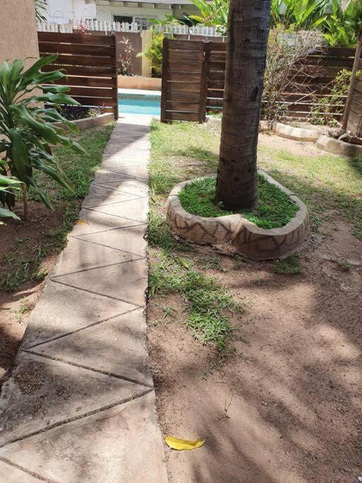 Central Upscale New Kingston Apt With Pool Εξωτερικό φωτογραφία