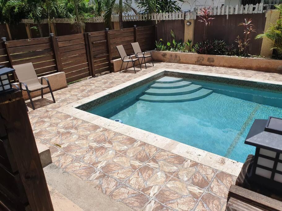 Central Upscale New Kingston Apt With Pool Εξωτερικό φωτογραφία