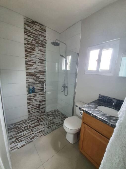 Central Upscale New Kingston Apt With Pool Εξωτερικό φωτογραφία