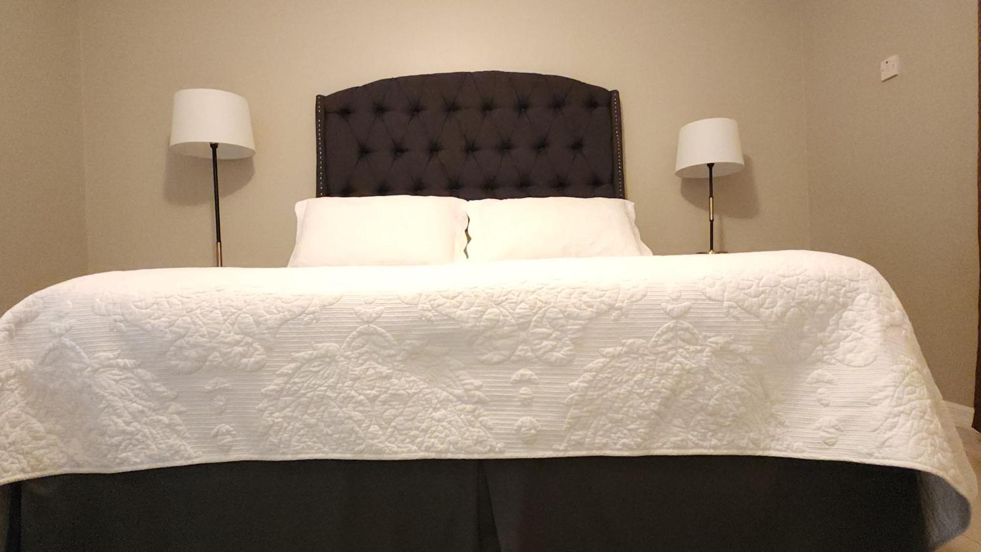 Central Upscale New Kingston Apt With Pool Εξωτερικό φωτογραφία